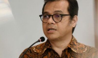Wakil Menteri KomunWakil Menteri Komunikasi dan Digital, Nezar Patriaikasi dan Digital, Nezar Patria [beritanasional]