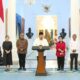 Presiden Prabowo Subianto menyebutkan Dewan Perwakilan Rakyat (DPR) akan mencabut beberapa kebijakan DPR dan tindak tegas pernyataan anggota DPR yang membuat gaduh [metrojambi]