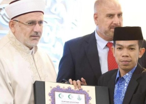 Jurmalin Raih Juara II MTQ Internasional 2025 [detik]