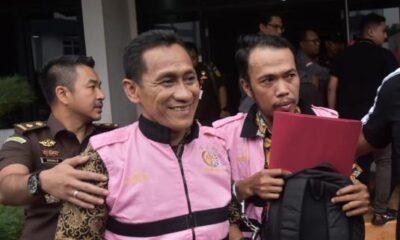 Tersangka dugaan korupsi dana desa Sumberjaya [tribunnews]