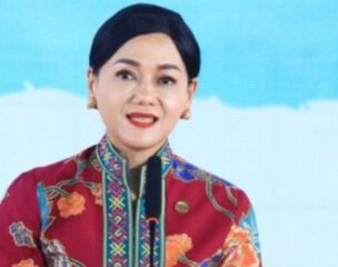 Kepala Eksekutif Pengawas Perilaku Pelaku Usaha Jasa Keuangan, Edukasi dan Perlindungan Konsumen Otoritas Jasa Keuangan (OJK), Friderica Widyasari Dewi, OJK terima aduan scam lebih dari 200 ribu aduan dalam setahun [republiknews]