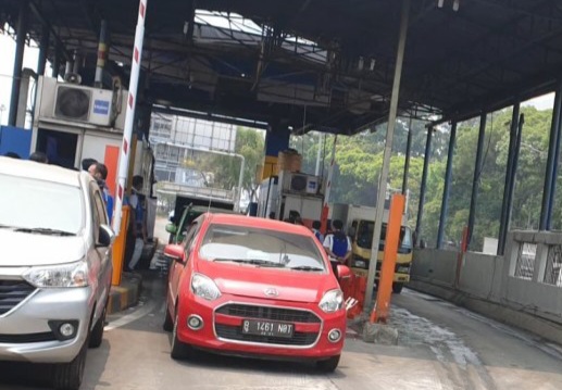 Ilustrasi gerbang tol dalam kota [kumparan]
