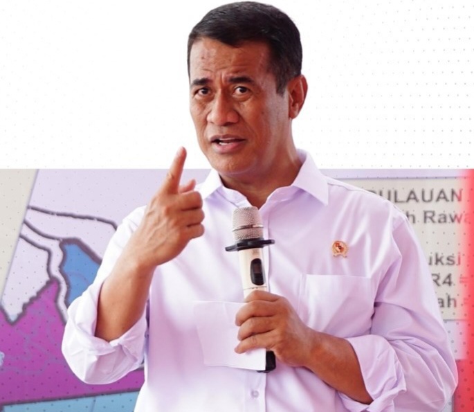 Menteri Pertanian (Mentan), Andi Amran Sulaiman perangi mafia pupuk [idisnews]