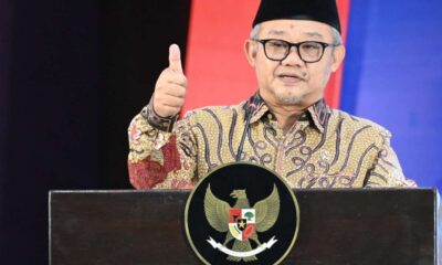 Mendikdasmen  Abdul Mu’ti saat peringatan Hari Guru Nasional [rri]