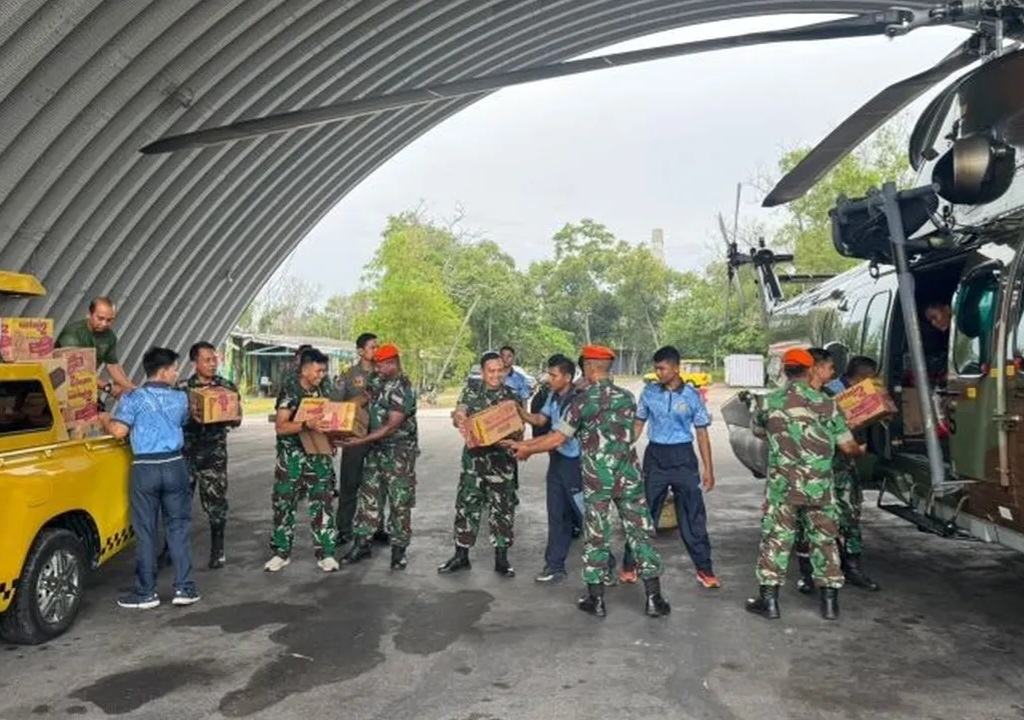 Ilustrasi helikopter kirimkan bantuan [merdeka]