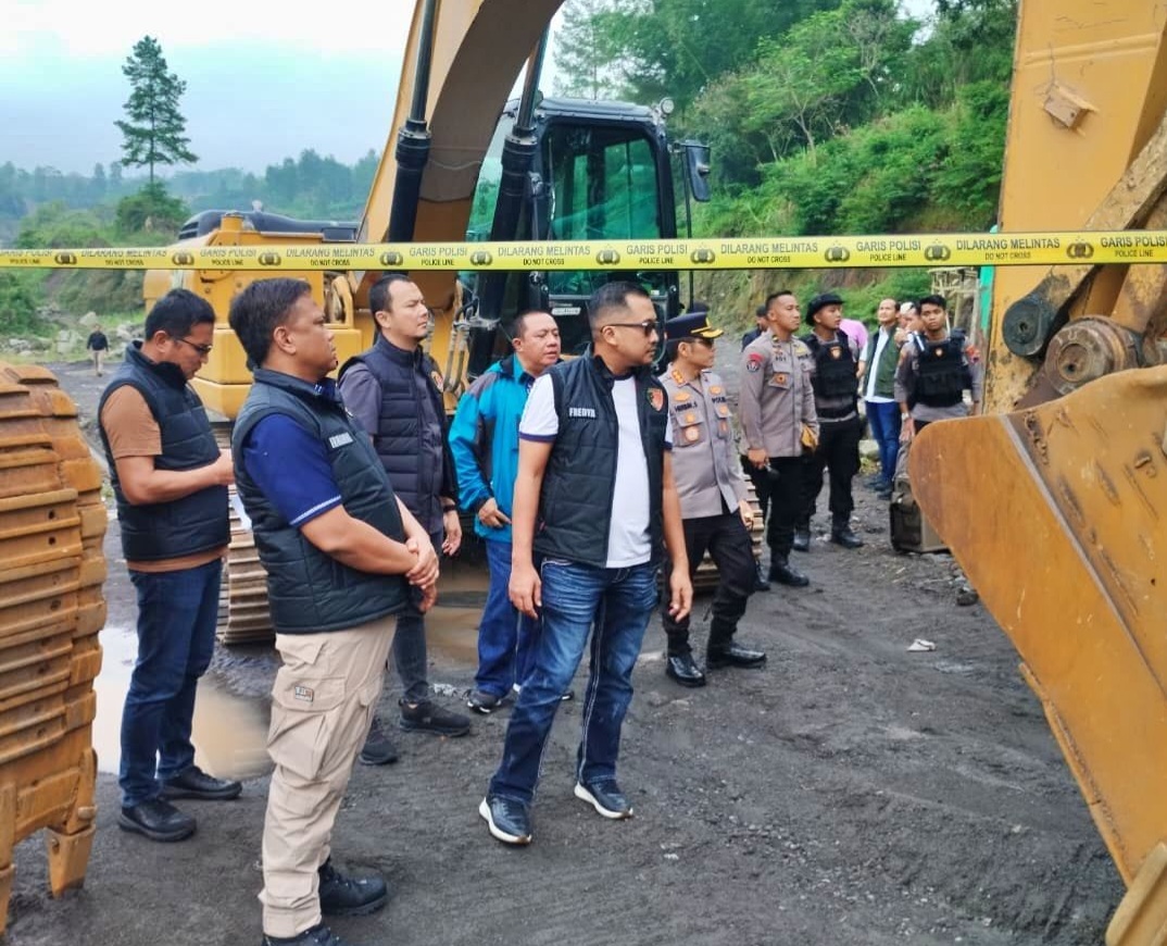 Penggrebekan tambang ilegal di lereng Merapi [netralnews]