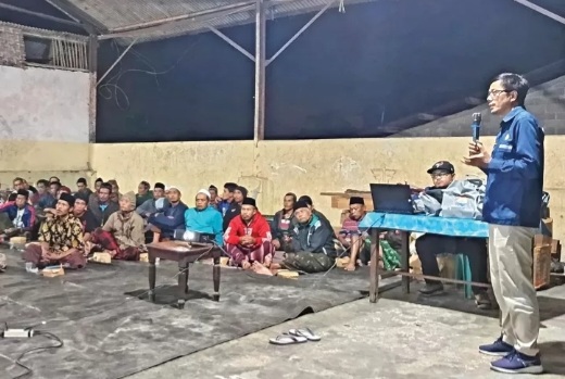Sosialisasi Mitigasi Bencana pada warga Lereng Gunung Raung Banyuwangi [jawapos]