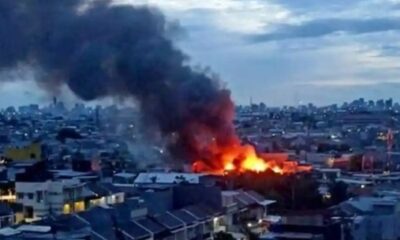 Kebakaran di Kapuk Muara [tribunnews]