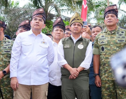 Relokasi warga di TN Tesso Nilo [jejaktanah]
