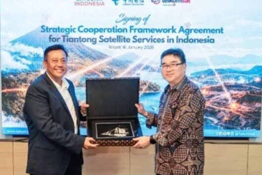 Indonesia dan China kembangkan satelit di daerah 3T [kontan]