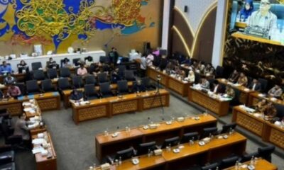 Ilustrasi Baleg DPR dan PGRI rapat bahas Guru Honorer [kumparan]