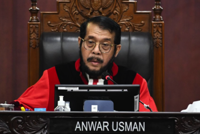 Hakim Mahkamah Konstitusi (MK) Anwar Usman [ceknricek]