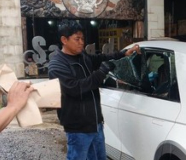 Mobil Ioniq 5 dibobol dan iPhone digasak [detik]