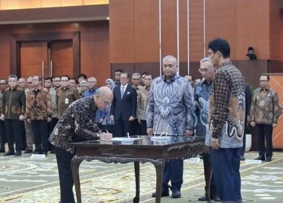 Purbaya melantik Robert Leonard Marbun jadi Sekjen baru [antaranews]