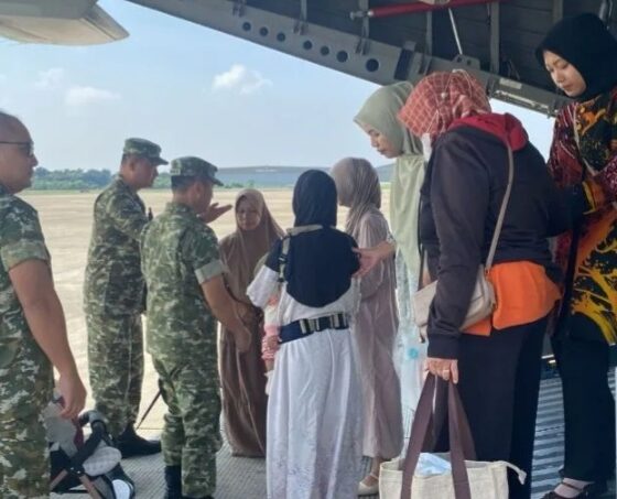 Keluarga Serka Ichwan mendapat bantuan dari Pangdam Udayana [antaranews]