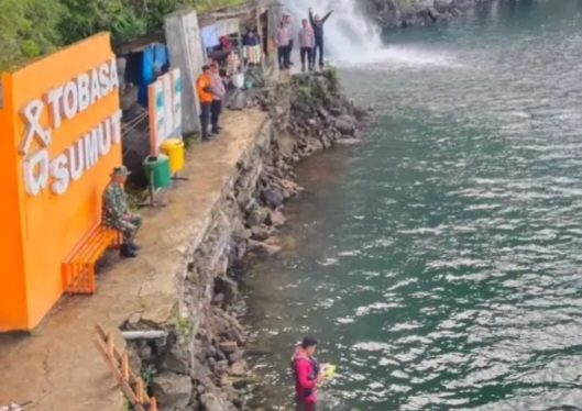 Mahasiswa Unika tenggelam di Danau Toba [taktis]