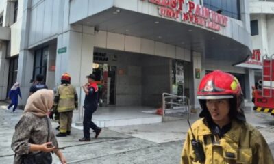Kebakaran Gedung Layanan Jantung RSUD dr Soetomo [jawapos]