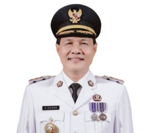 Bupati Muara Enim, Edison terjerat OTT KPK [jagatmediakertanegara]