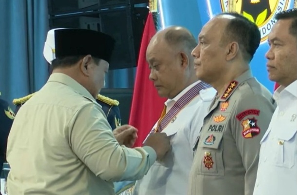 Prabowo copot Dadan dan Dua Wakil Kepala BGN [mediakampung]