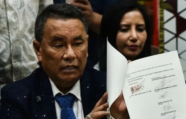 Hotman Paris menyatakan mundur dari Pengacara Eks Jampidsus Febrie Adriansyah [pikiran-rakyat]