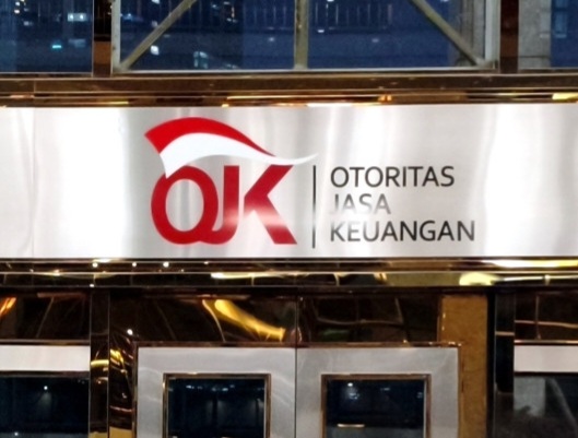 Ilustrasi kantor OJK [wartaekonomi]