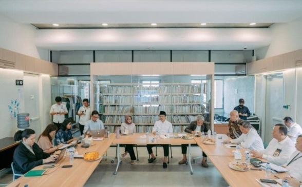 Kemensos kerjasama dengan ICW untuk cegah korupsi Program Sekolah Rakyat [antaranews]