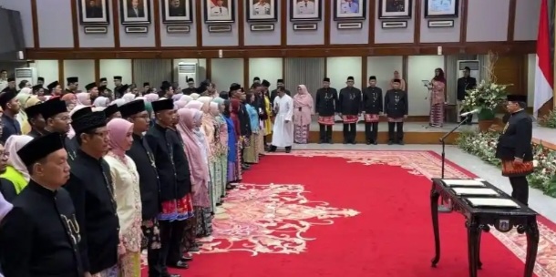 Pramono melantik 239 Pejabat Fungsional Pemprov DKI Jakarta [tribunnews]