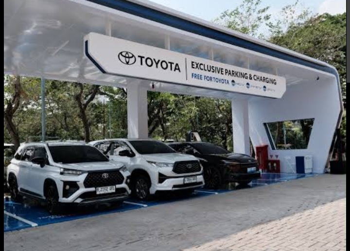 Toyota Exclusive Parking dan Toyota Charging Spot hadir di Summarecon Mall Bekasi [instagram]