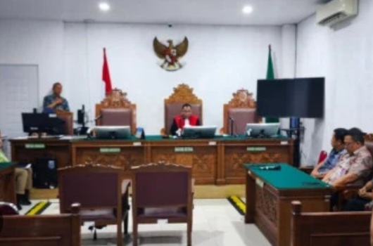 Hakim tolak praperadilan Febrie Adriansyah [bisnis]