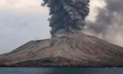 Erupsi Gunung Anak Krakatau [instagram]