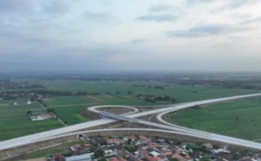 Gratis Tarif Tol Prosiwangi Segmen Gending-Paiton hingga 14 hari [bisnis]