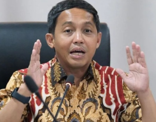 Menhut Raja Juli Antoni [pikiran-rakyat]