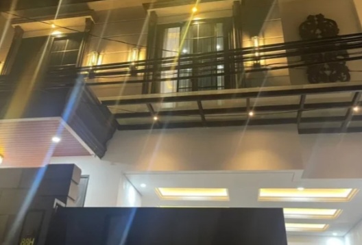 Rumah dan Mobil Anggota DPRD Vinna Ledy disita KPK [fajar]
