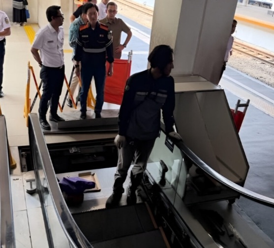 Penyebab Eskalator Stasiun Duri mendadak mundur [nusantarapost]
